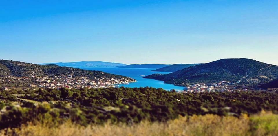 Vinišće Villa Supuk מראה חיצוני תמונה