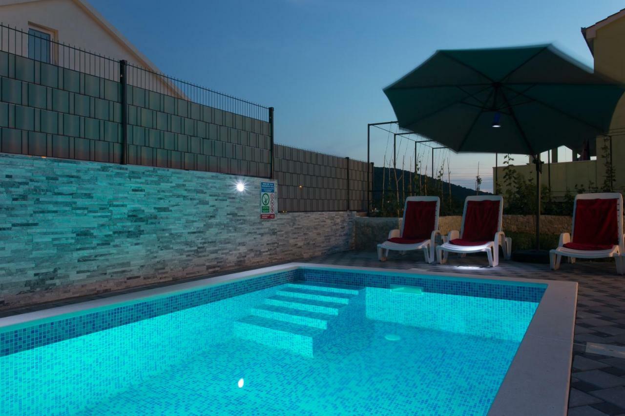 Vinišće Villa Supuk מראה חיצוני תמונה