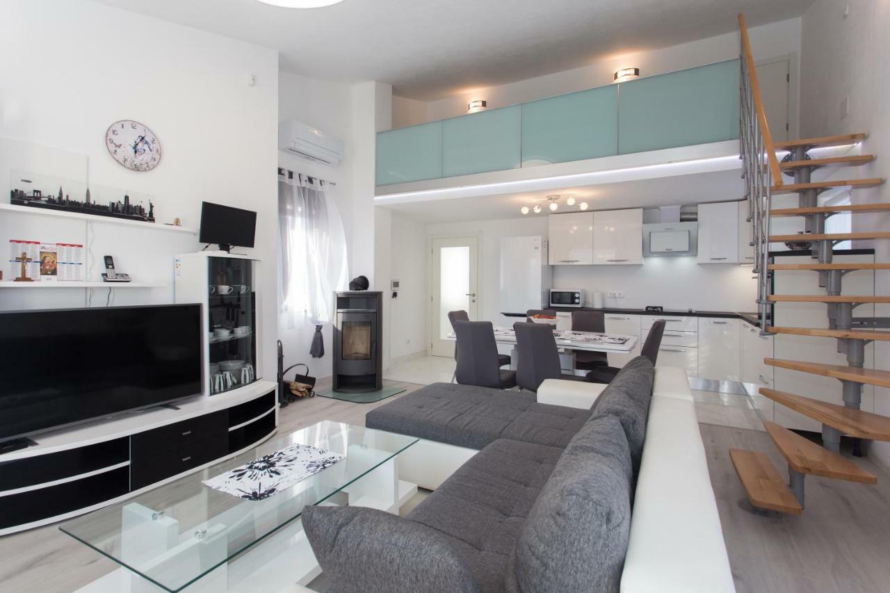 Vinišće Villa Supuk מראה חיצוני תמונה